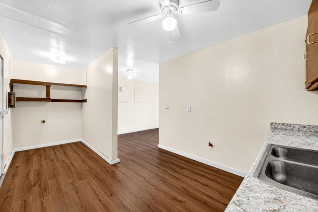 700 E 49th Avenue, Gary, IN 46409