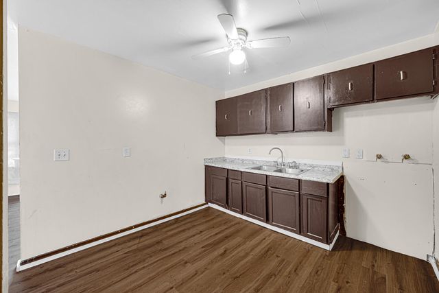 700 E 49th Avenue, Gary, IN 46409