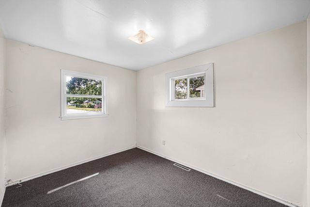 700 E 49th Avenue, Gary, IN 46409