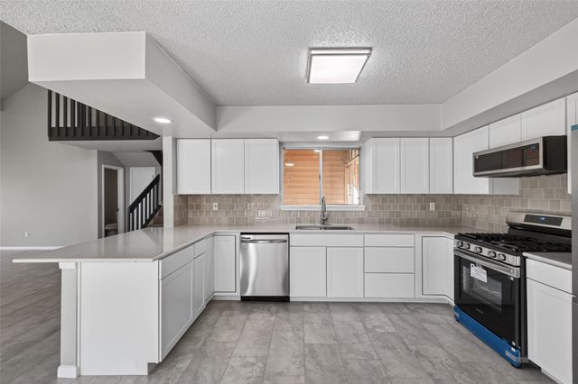 11406 Caesar Drive, Houston, TX 77477