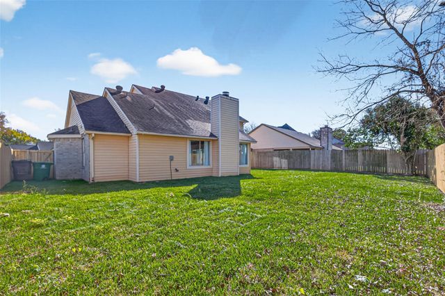 11406 Caesar Drive, Houston, TX 77477