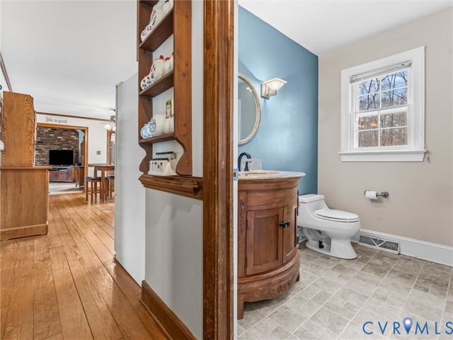 20120 River Rd, Chesterfield, VA 23838