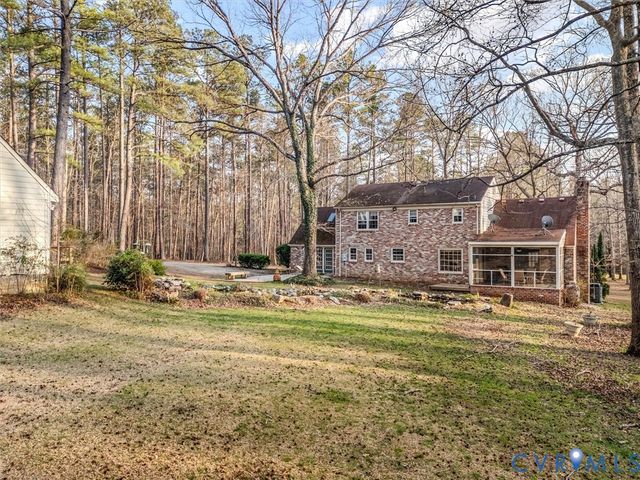 20120 River Rd, Chesterfield, VA 23838