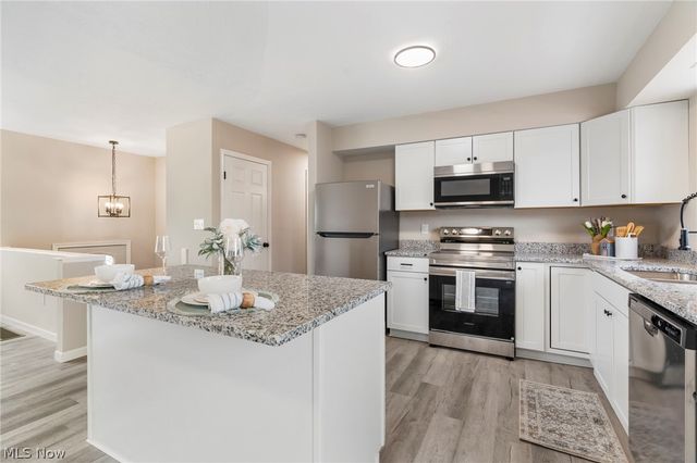 1927 Case Street, Twinsburg, OH 44087