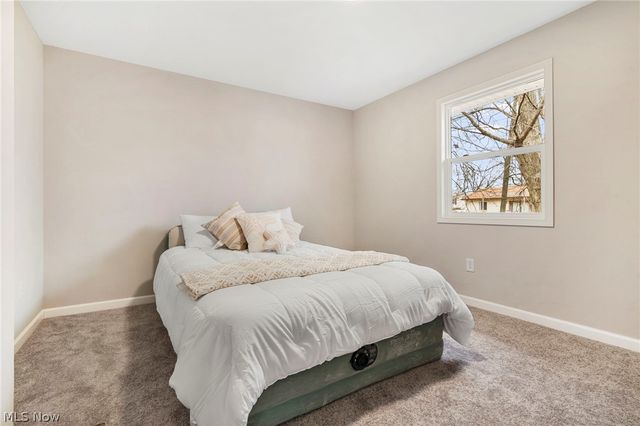 1927 Case Street, Twinsburg, OH 44087