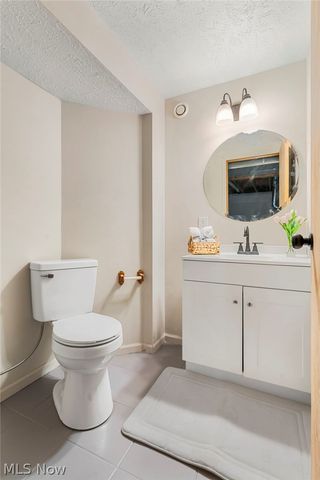 1927 Case Street, Twinsburg, OH 44087