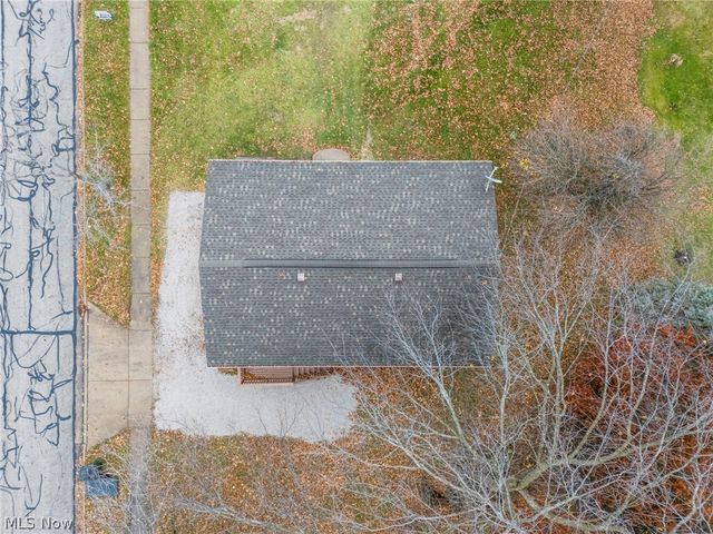 1927 Case Street, Twinsburg, OH 44087