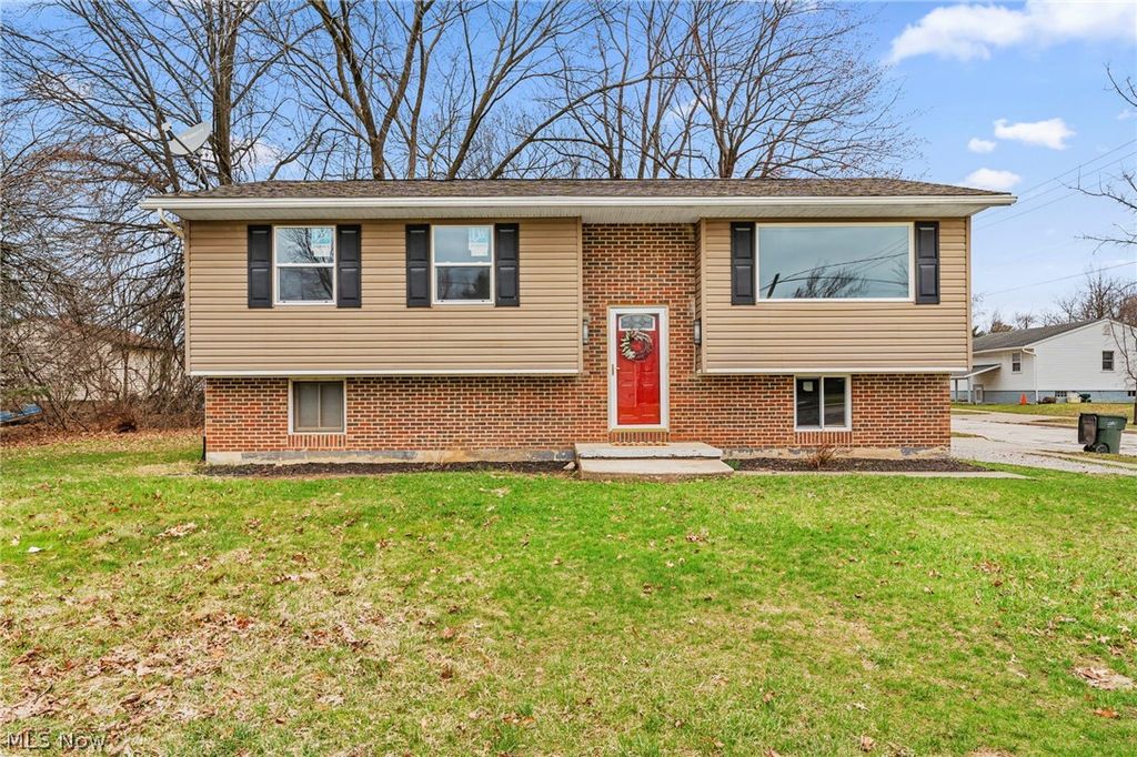1927 Case Street, Twinsburg, OH 44087