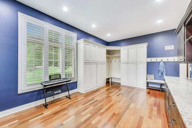 20580 W High Ridge Drive, Kildeer, IL 60047