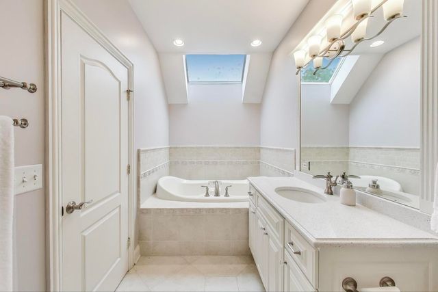 20580 W High Ridge Drive, Kildeer, IL 60047