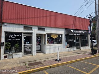5 W Front Street, 1-3-5, Keyport, NJ 07735