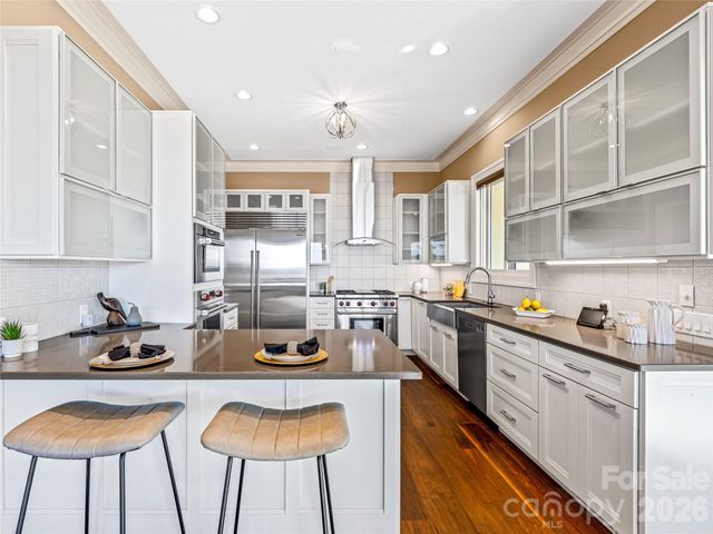 95 Horizon Hill Road, Asheville, NC 28804