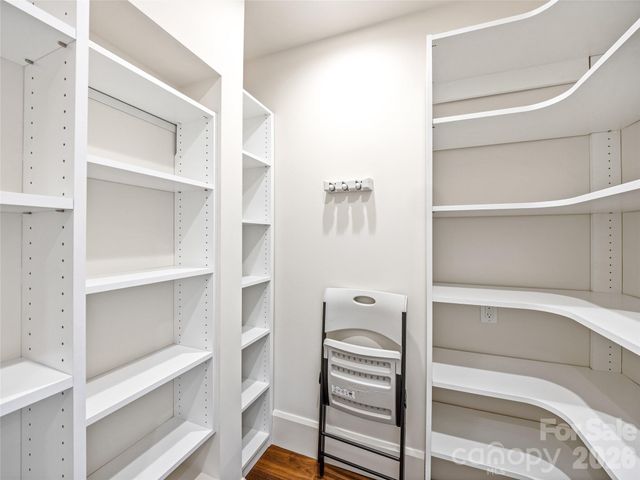 95 Horizon Hill Road, Asheville, NC 28804