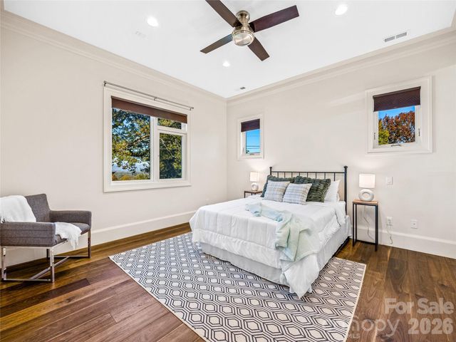 95 Horizon Hill Road, Asheville, NC 28804