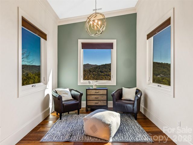 95 Horizon Hill Road, Asheville, NC 28804