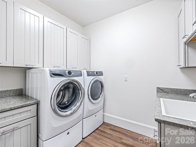 95 Horizon Hill Road, Asheville, NC 28804