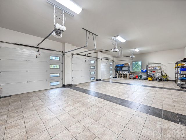 95 Horizon Hill Road, Asheville, NC 28804