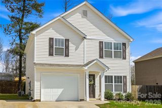 319 Oak Branch Road, Arden, NC 28704