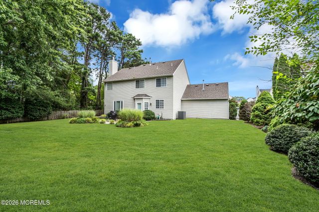 341 10th Avenue, Manchester, NJ 08759