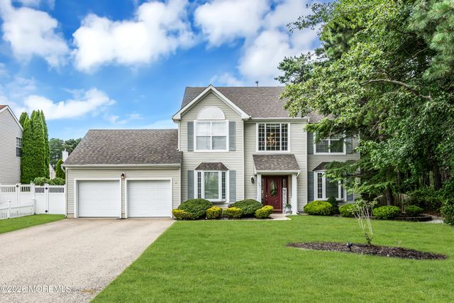 341 10th Avenue, Manchester, NJ 08759