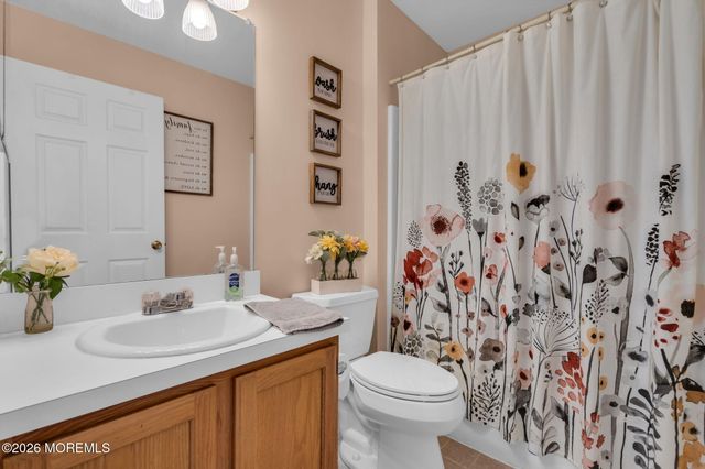 341 10th Avenue, Manchester, NJ 08759