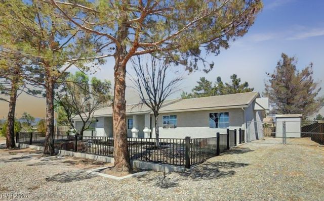 3471 Adobe Court, Pahrump, NV 89048