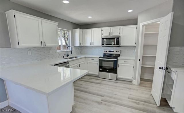 3471 Adobe Court, Pahrump, NV 89048