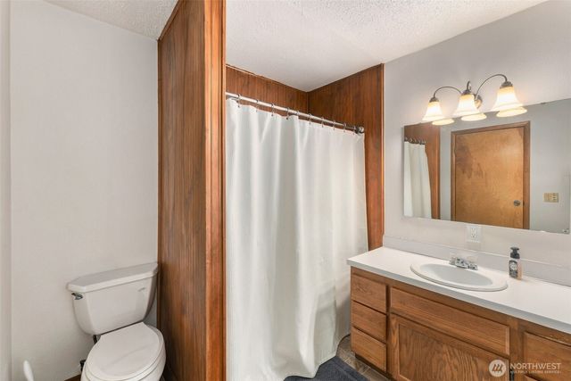 9001 E E Street, Tacoma, WA 98445