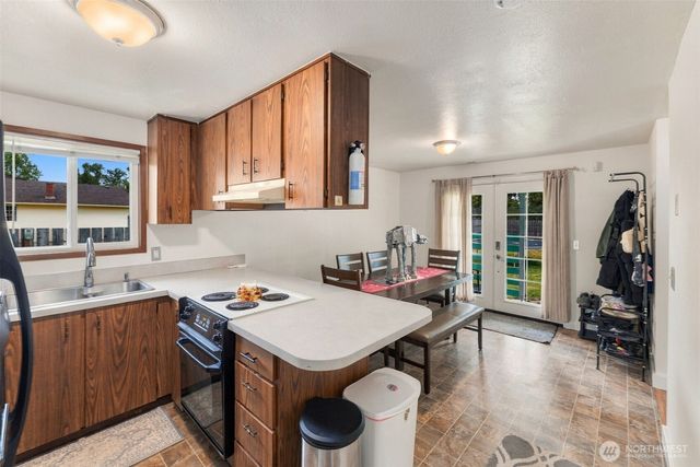 9001 E E Street, Tacoma, WA 98445