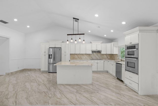 6344 NW 74th Terrace, Parkland, FL 33067