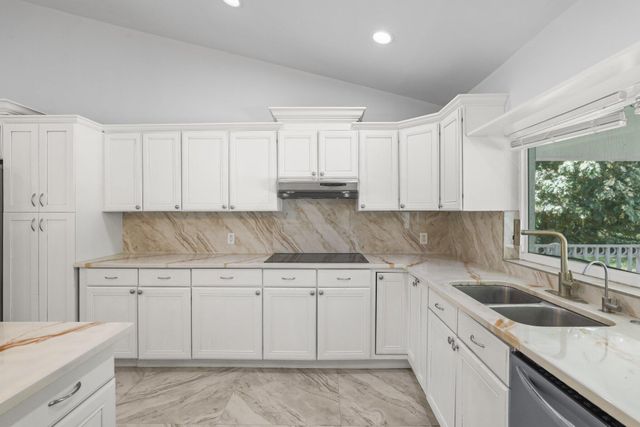 6344 NW 74th Terrace, Parkland, FL 33067