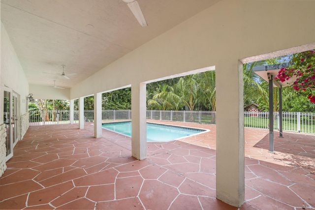 6344 NW 74th Terrace, Parkland, FL 33067