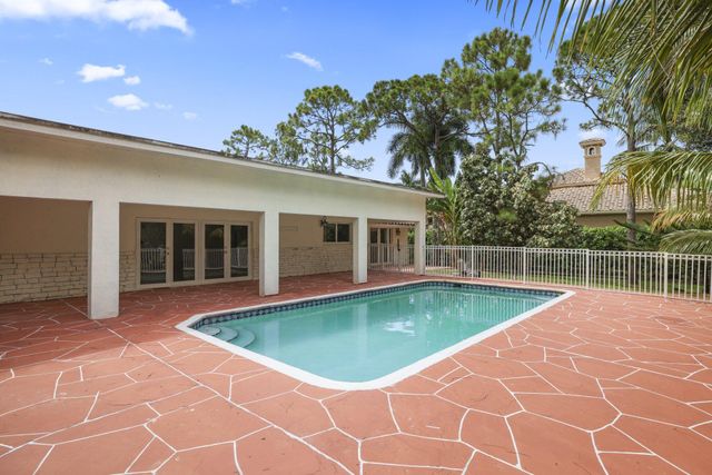 6344 NW 74th Terrace, Parkland, FL 33067