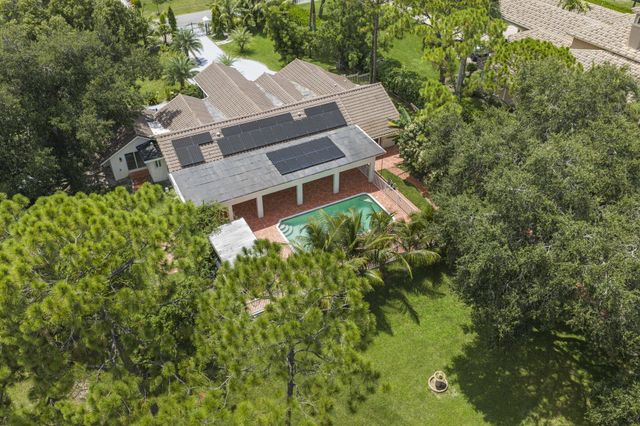 6344 NW 74th Terrace, Parkland, FL 33067