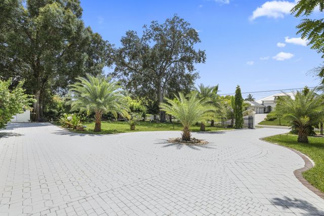 6344 NW 74th Terrace, Parkland, FL 33067