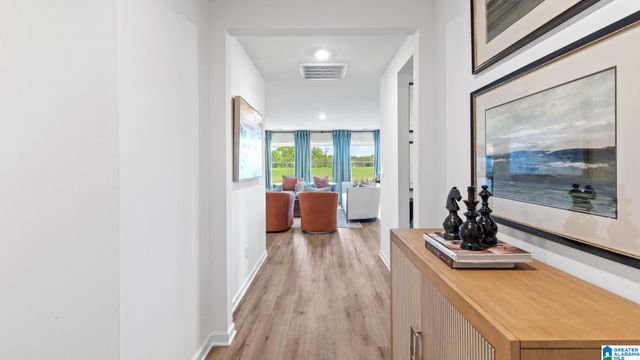 208 MILL POINT CIRCLE, Calera, AL 35040