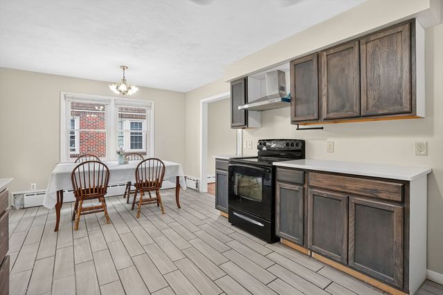 53 Ellerton St, Chicopee, MA 01020