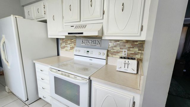 4209 Waverly Drive, West Palm Beach, FL 33407