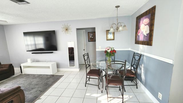 4209 Waverly Drive, West Palm Beach, FL 33407