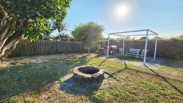 4209 Waverly Drive, West Palm Beach, FL 33407