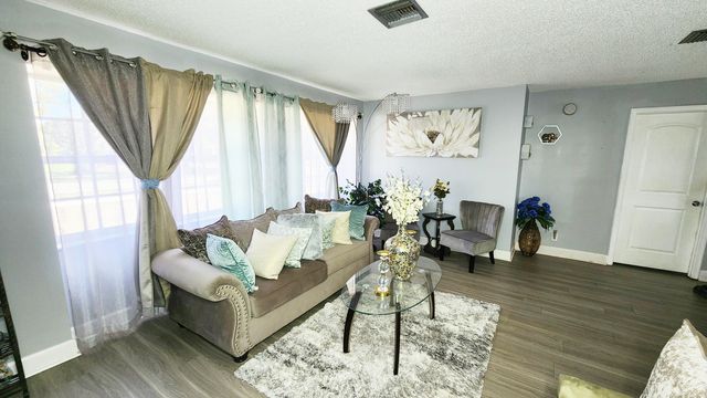 4209 Waverly Drive, West Palm Beach, FL 33407