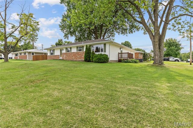1205 Cypress Drive, O'fallon, MO 63366
