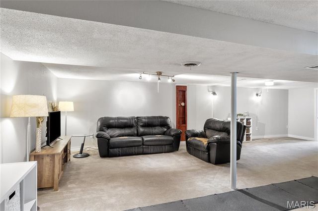 1205 Cypress Drive, O'fallon, MO 63366