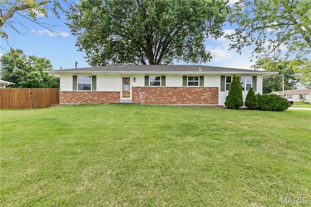 1205 Cypress Drive, O'fallon, MO 63366