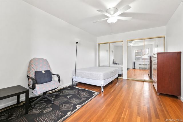 29-09 137th Street 3L, Flushing, NY 11354
