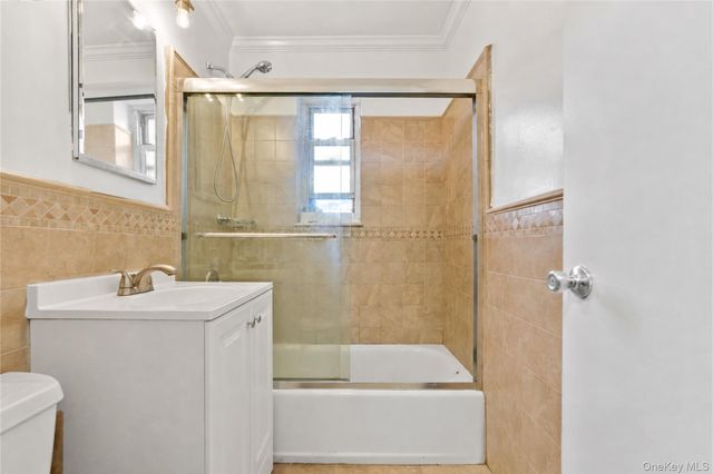 29-09 137th Street 3L, Flushing, NY 11354