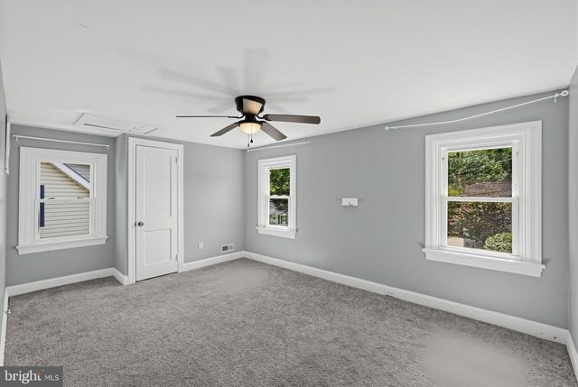 9 LAUREL AVE, Wilmington, DE 19809