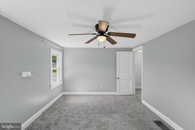 9 LAUREL AVE, Wilmington, DE 19809