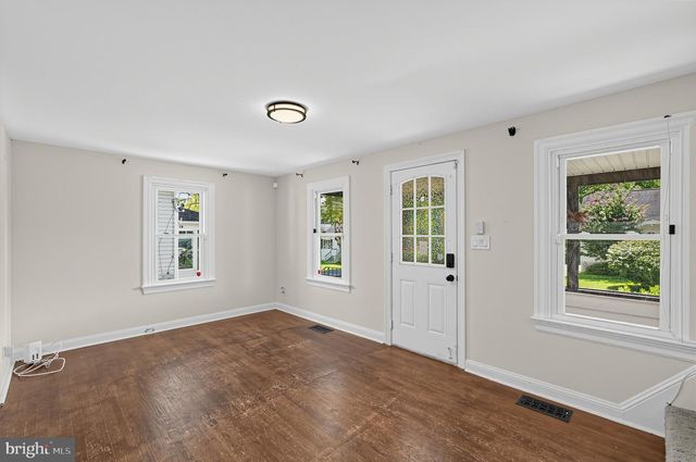 9 LAUREL AVE, Wilmington, DE 19809