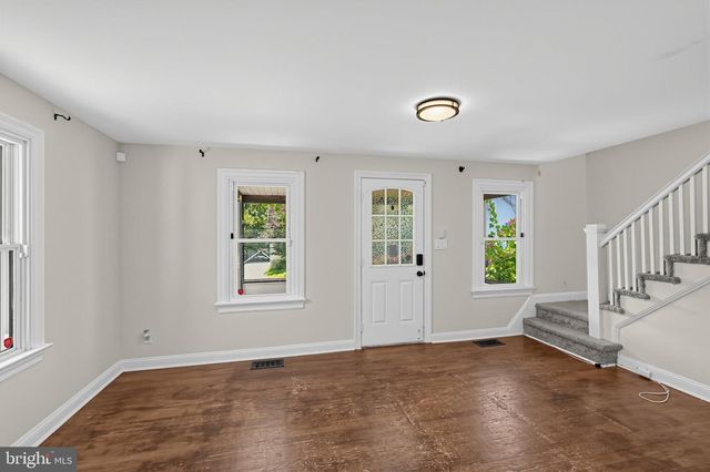 9 LAUREL AVE, Wilmington, DE 19809